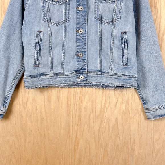 ZARA Frayed Hem Denim Jacket - Picture 4 of 10